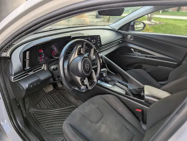 Hyundai Elantra 2022 - Photo 5