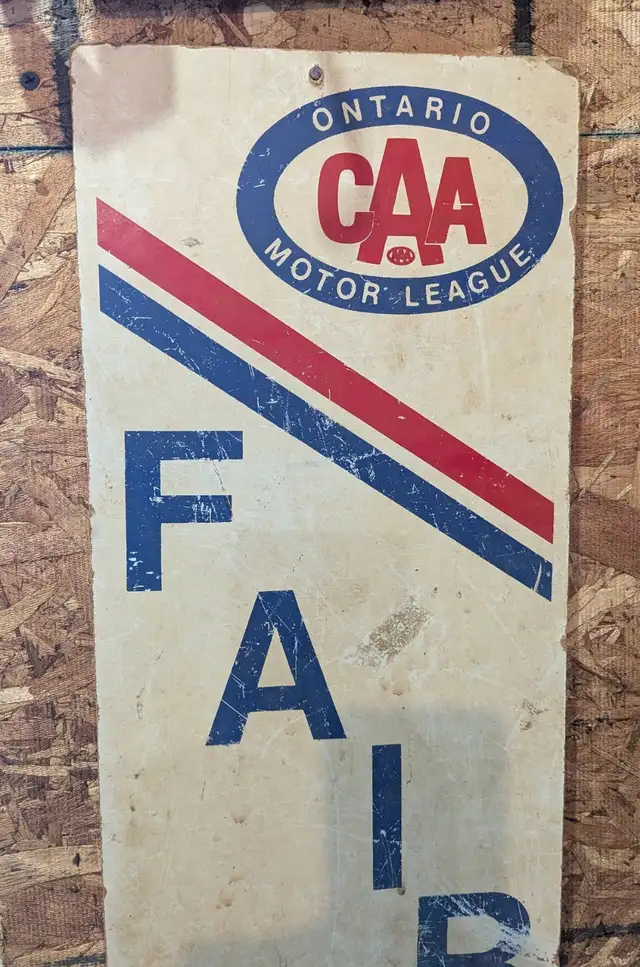 VINTAGE ESSO CAA ONTARIO MOTOR LEAGUE FAIR MASONITE WOOD SIGN - Photo 2