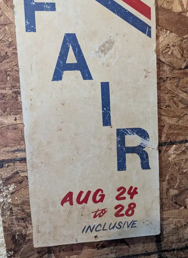 VINTAGE ESSO CAA ONTARIO MOTOR LEAGUE FAIR MASONITE WOOD SIGN - Photo 3