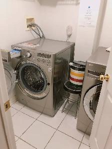 1st of May, Female house clean Master room for rent(North york) - Photo 6