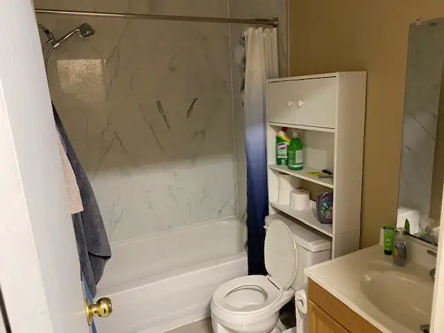 1 ROOM FOR RENT 5min FROM BROCK UNIVERSITY, DIRECT BUS IN FRONT - Photo 3