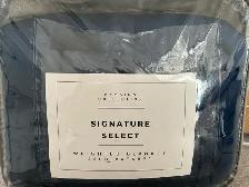 Signature Select Weighted Blanket