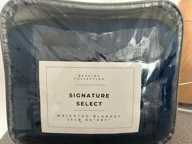 Signature Select Weighted Blanket - Photo 2