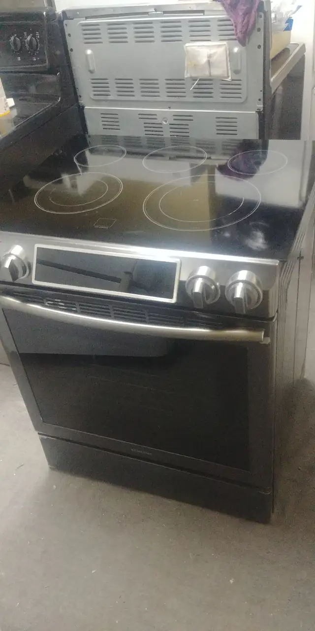 Samsung stove