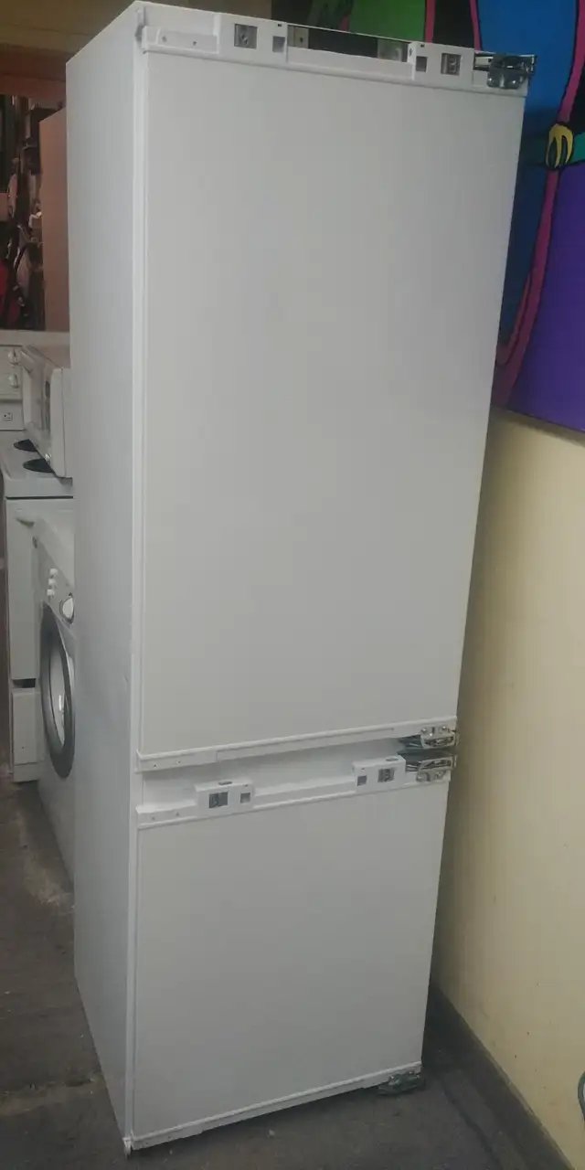 Frigo encastrable 22 pouces