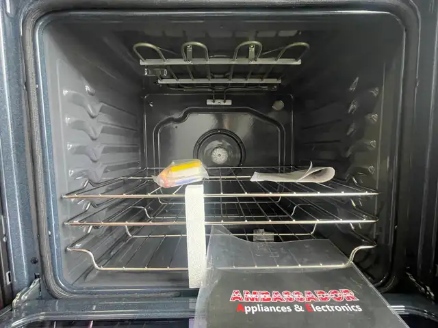 NEW 30" Whirlpool Electric Range Stove (Convection & Self Clean) - Photo 4