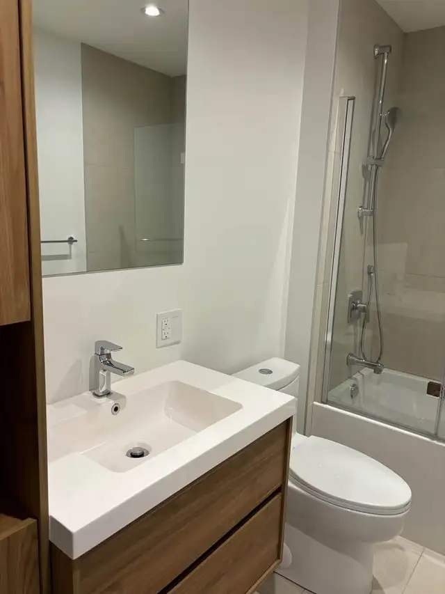 Downtown apartment for rent (Lease Transfer) - Photo 2