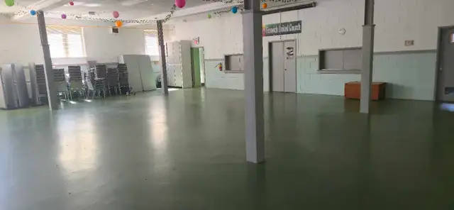 5000   square feet - bright and airy - Photo 4