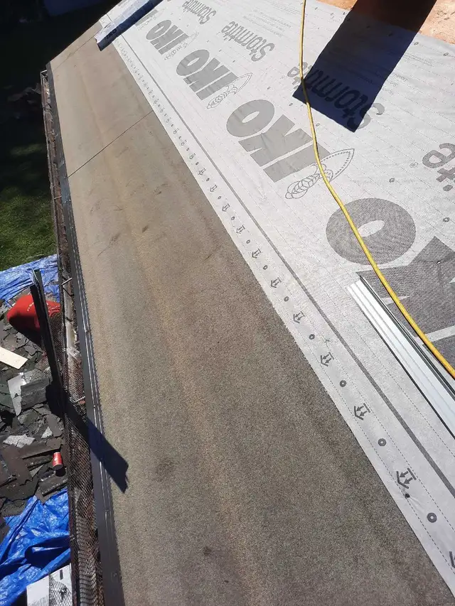 free roofing and/or siding quotes - Photo 6