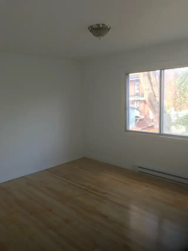 Ahuntsic Grand 4 1/2 à louer - Photo 4