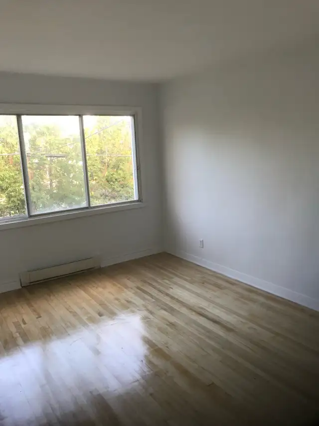 Ahuntsic Grand 4 1/2 à louer - Photo 9