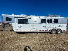 2006 Circle J Three Horse Trailer w Living Quarters for Sale