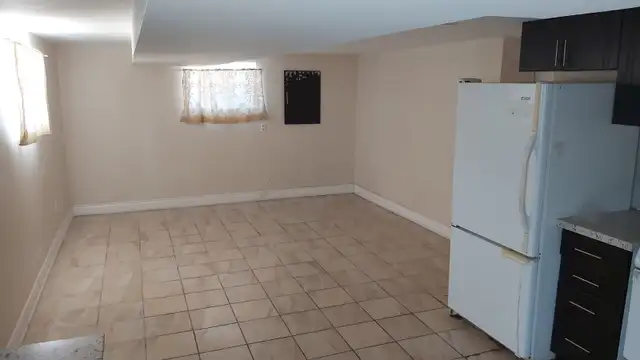 One bedroom basement for rent islington/finch from April 20,2026 - Photo 3
