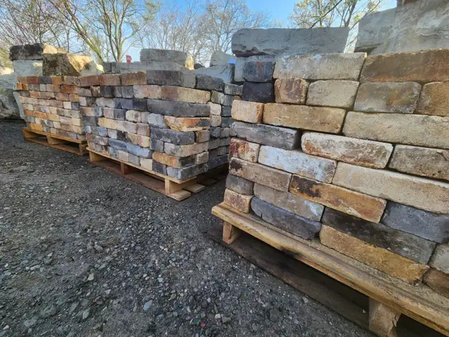 Red Reclaimed Antique  Brick - Photo 4