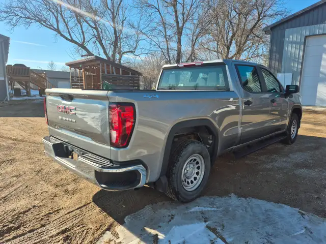 2023 GMC Sierra 1500 Crew Cab. - Photo 3