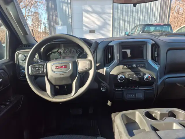 2023 GMC Sierra 1500 Crew Cab. - Photo 7