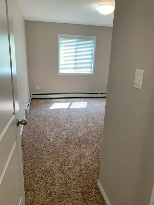 Condo for Rent - Photo 4