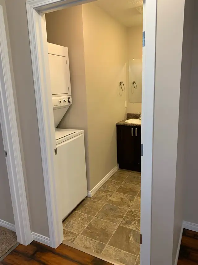 Condo for Rent - Photo 8