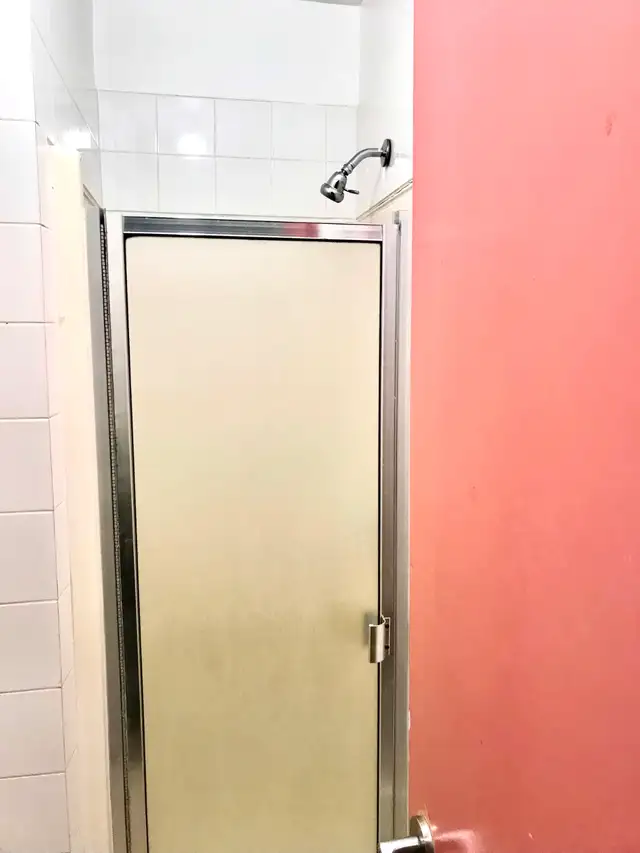 $700 / 180ft2 - A small studio near Metro stations Mont-Royal (M - Photo 6