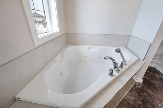 Two story House for Sale - Photo 18