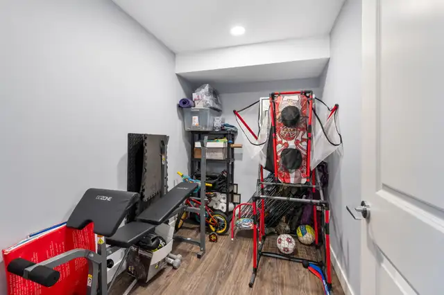 Two story House for Sale - Photo 23