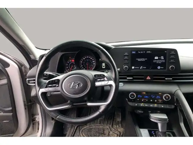 2021 Hyundai Elantra Ultimate | Heated Seats & Steering | One Ow - Photo 6