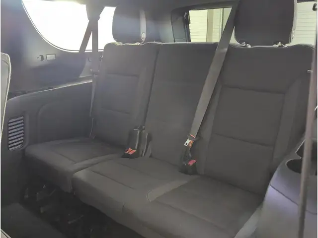 2022 GMC Yukon XL XL SLE | V8 | 3RD ROW | REMOTE START - Photo 24