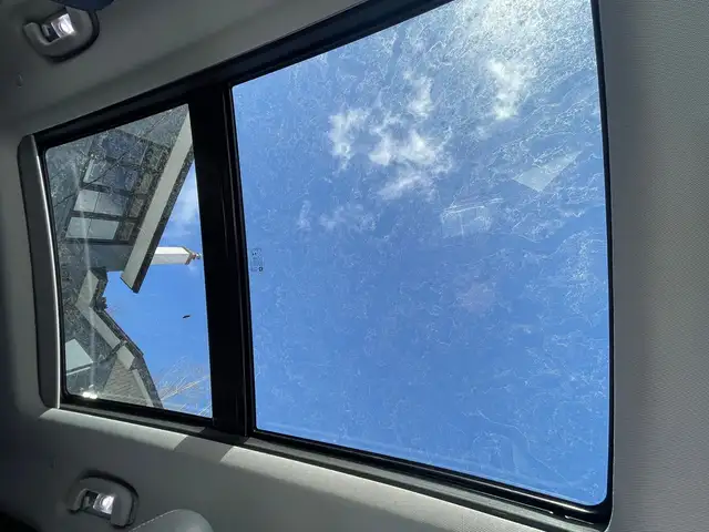 2020 Chevrolet Equinox Premier AWD - Photo 19