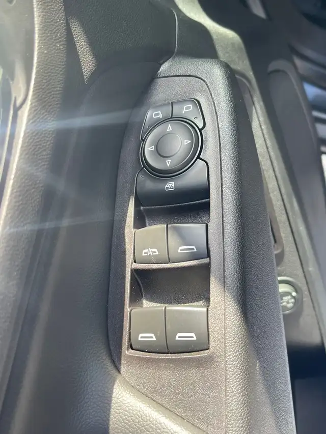 2020 Chevrolet Equinox Premier AWD - Photo 21