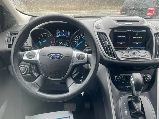 2014 Ford Escape SE - Photo 17