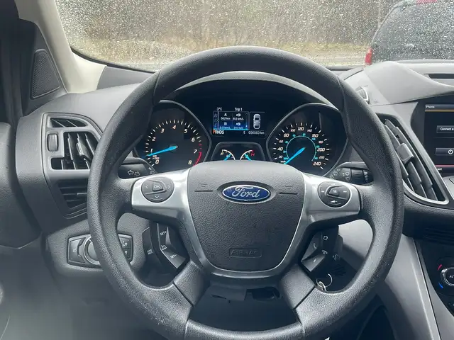 2014 Ford Escape SE - Photo 18