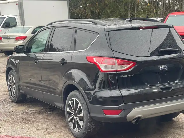 2014 Ford Escape SE - Photo 25