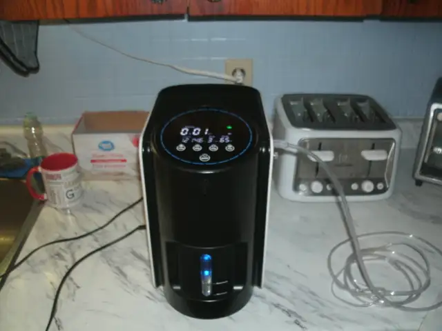 OXYGEN CONCENTRATOR