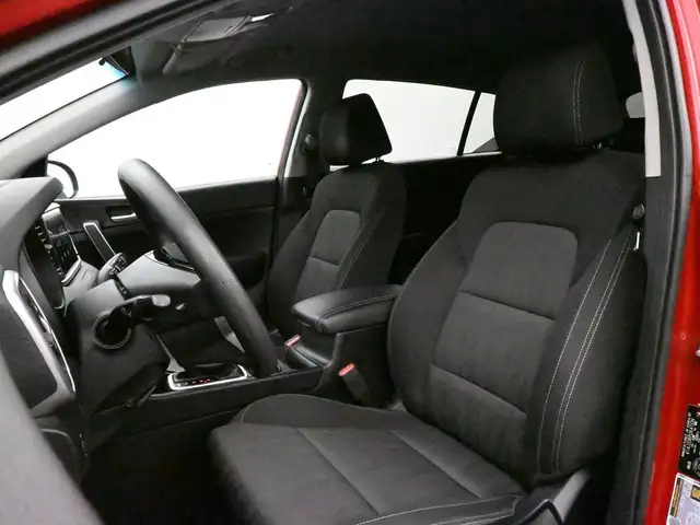 2022 Kia Sportage LX Call 902-466-9550 Apple Carplay/Android Aut - Photo 18