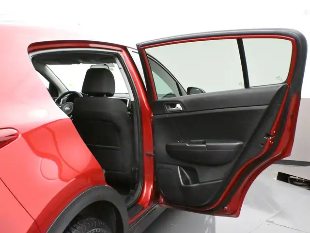 2022 Kia Sportage LX Call 902-466-9550 Apple Carplay/Android Aut - Photo 25