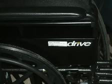 WHEEL CHAIR - Photo 2