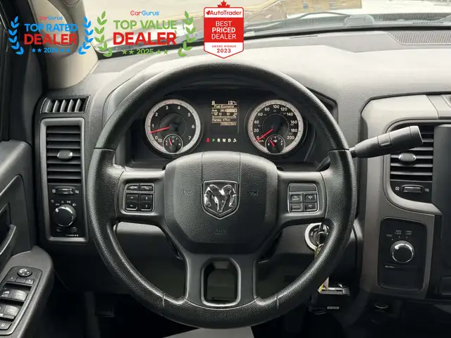 2014 Ram 1500 ST | 5.7 V8 | NO ACCIDENTS | REAR CAMERA | - Photo 17