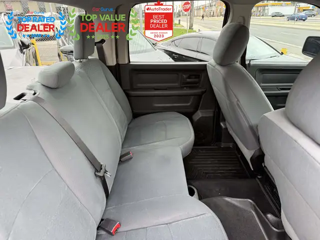2014 Ram 1500 ST | 5.7 V8 | NO ACCIDENTS | REAR CAMERA | - Photo 29
