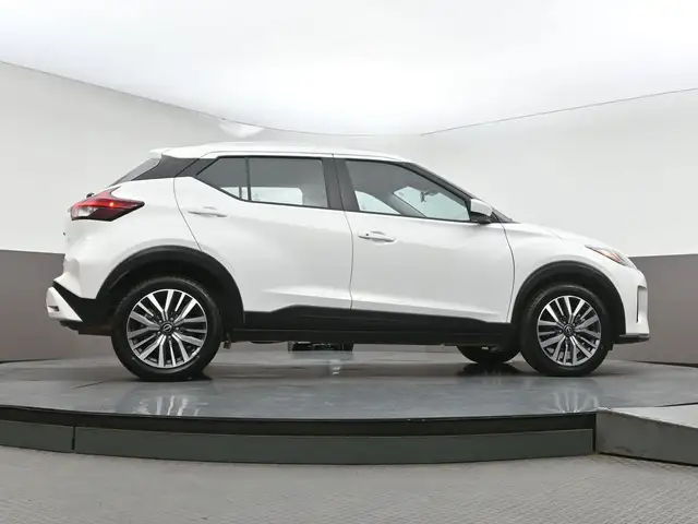 2024 Nissan Kicks SV ANDROID AUTO/ APPLE CARPLAY, FACTORY REMOTE - Photo 33