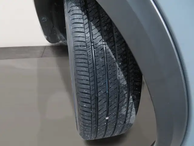 2025 Nissan Kicks Play SV FWD - Photo 4