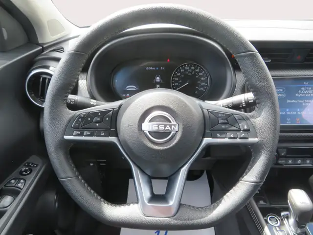 2025 Nissan Kicks Play SV FWD - Photo 12