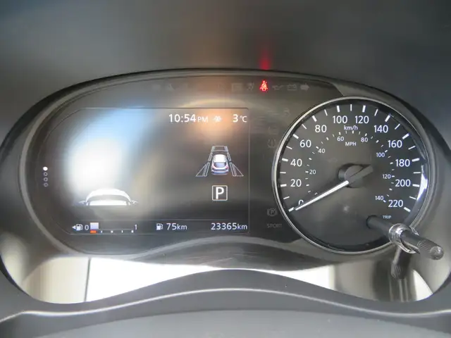 2025 Nissan Kicks Play SV FWD - Photo 13