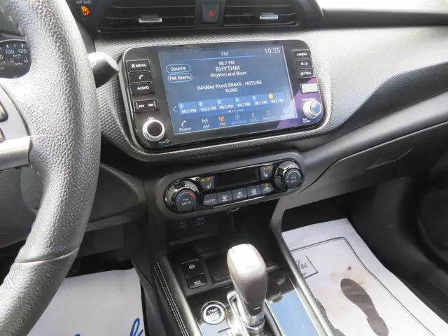 2025 Nissan Kicks Play SV FWD - Photo 14