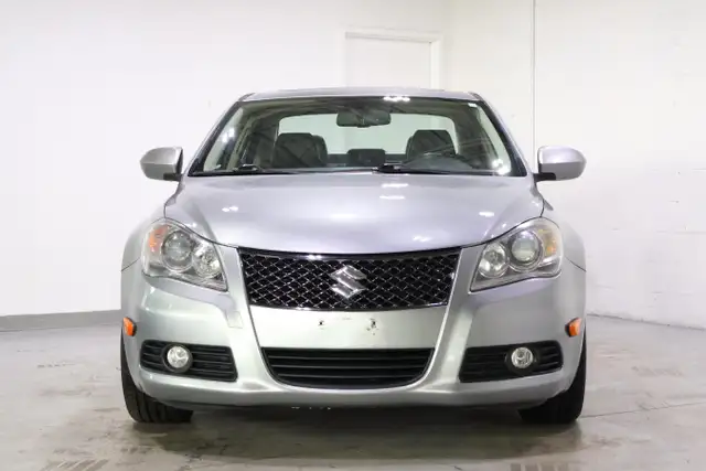 2011 Suzuki Kizashi S - Photo 9