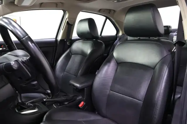 2011 Suzuki Kizashi S - Photo 12