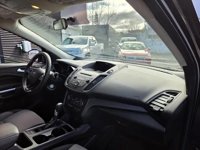 Ford Escape SE 2017 SE AWD BAS KILO MAGS - Photo 10