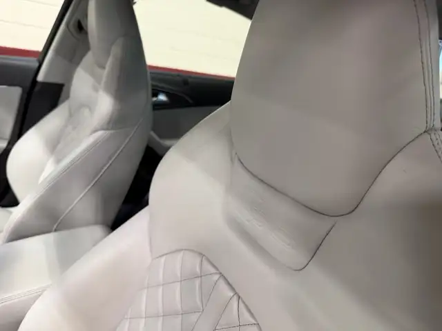 2013 Audi S6 quattro 4.0T VERY RARE FIND - Photo 11