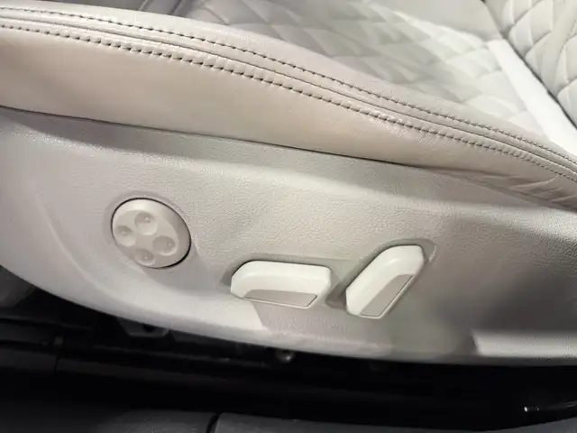 2013 Audi S6 quattro 4.0T VERY RARE FIND - Photo 20