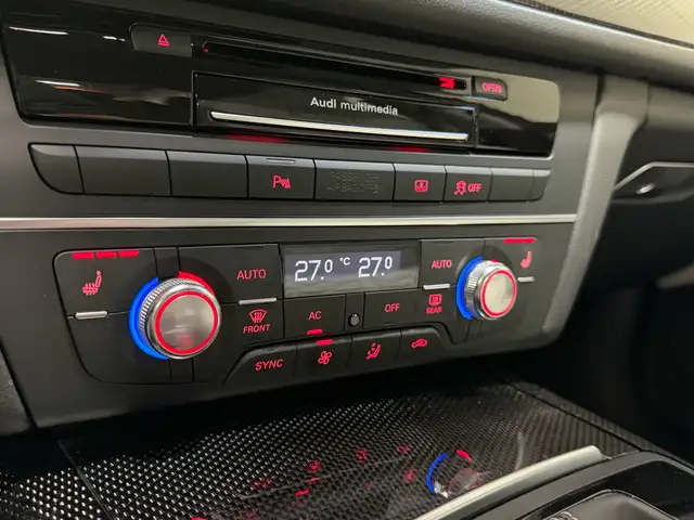 2013 Audi S6 quattro 4.0T VERY RARE FIND - Photo 24