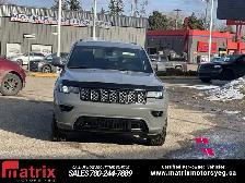 2020 Jeep Grand Cherokee Altitude - Photo 2